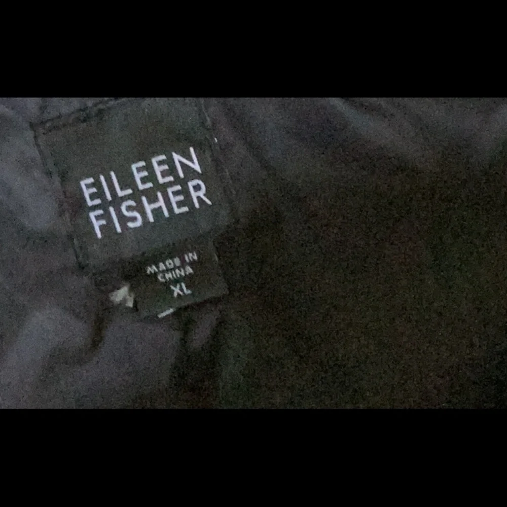 EILEEN FISHER Black Down Puffer Coat Size XL - Picture 10 of 11